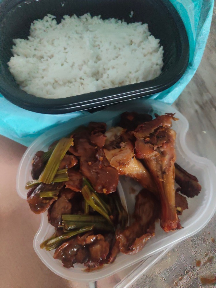 7块钱的快乐,谢谢东哥,七块钱两人吃饱,今天还不错商家给了四个茶叶蛋 - 线报酷 7块钱的快乐,谢谢东哥,七块钱两人吃饱,今天还不错商家给了四个茶叶蛋 - 线报酷